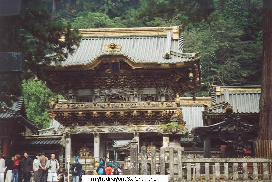 galerie foto -locuri frumoase glob pagoda, japonia